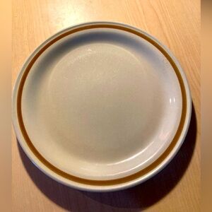 Classic Cream and Brown Dinner Plate genuine stoneware vanilla spice
